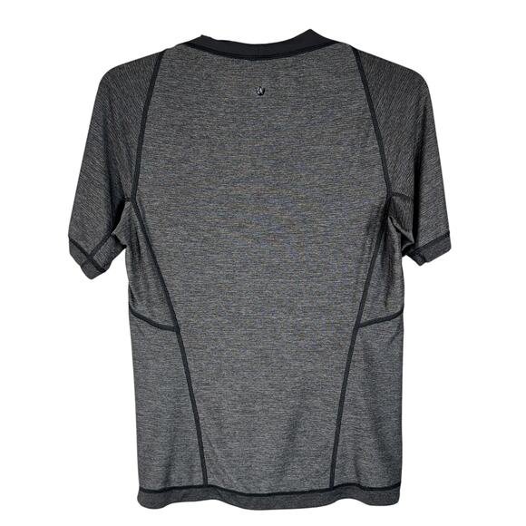 Lululemon Mens Medium Bolt Tech II Shirt Short Sleeves Lightweight Reversible - Picture 9 of 10